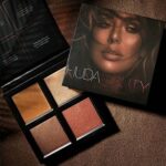 Huda Beauty 3D Highlighter Palette – Pink Sands